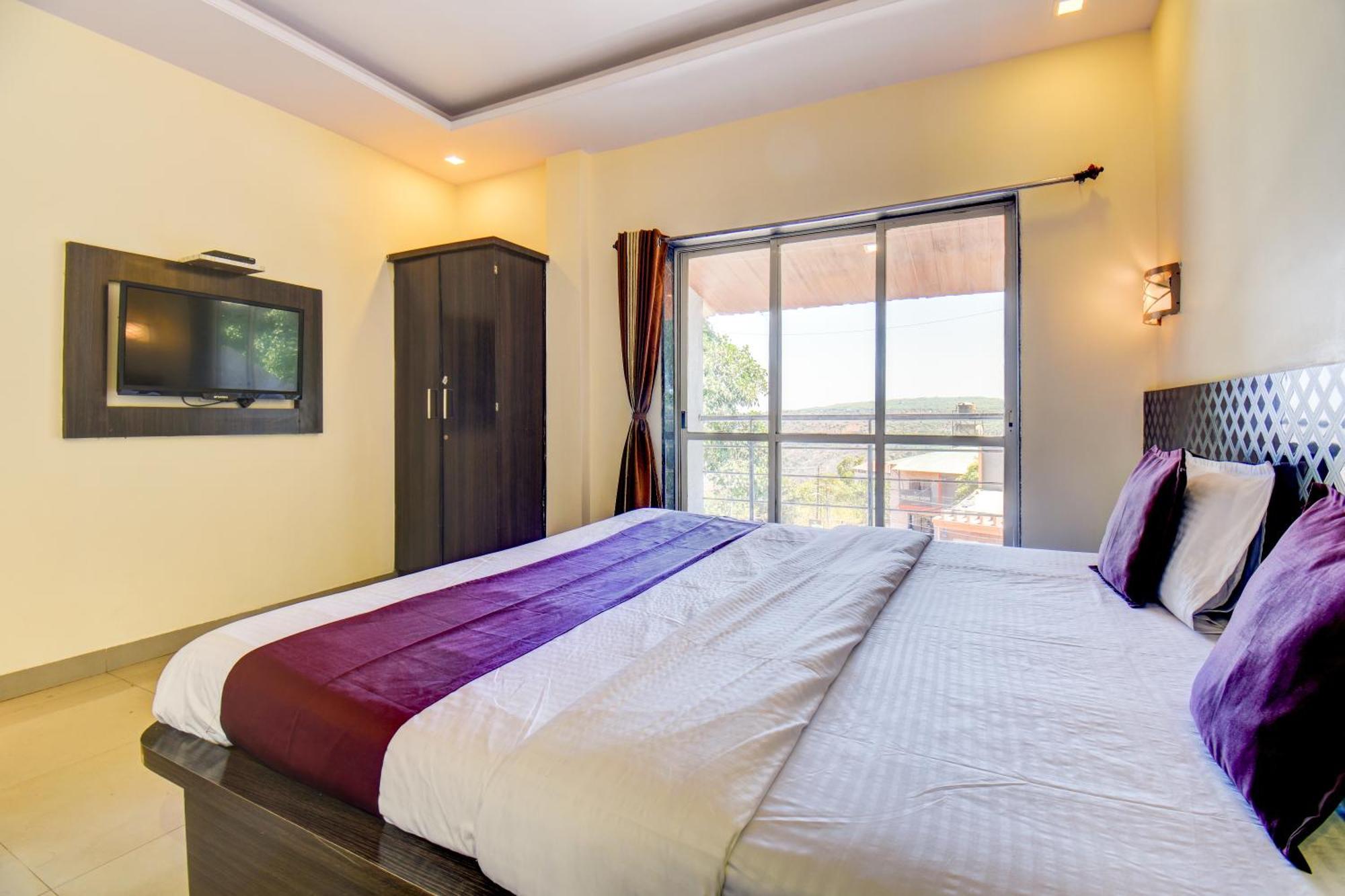 New Jijau Residency, Mahabaleshwar Hotel Exterior photo