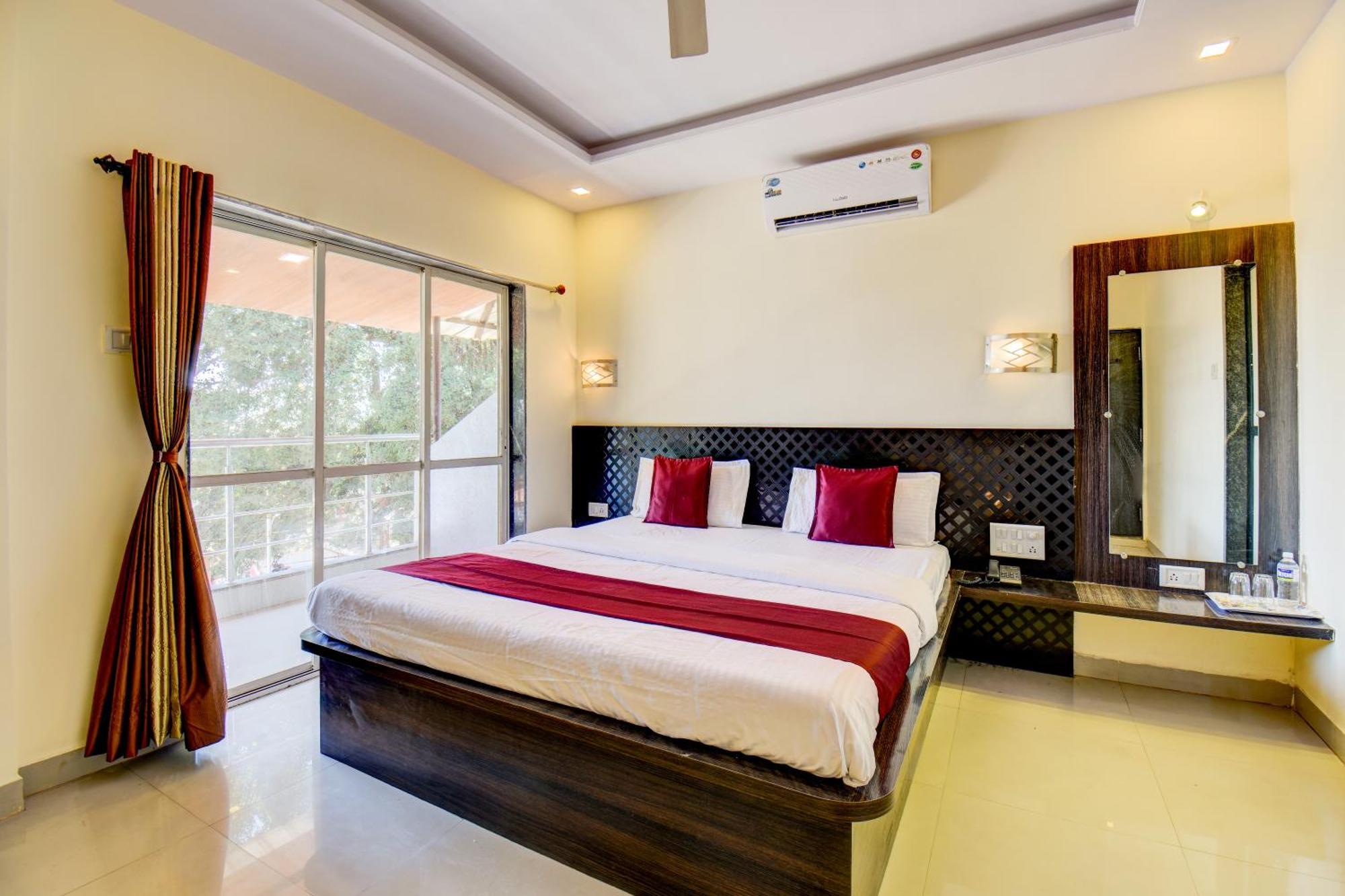 New Jijau Residency, Mahabaleshwar Hotel Exterior photo